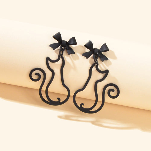 Kawaii Cat Bow Tie Dangle Earrings – Hollow Aesthetic Design, Black & Gold